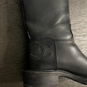 Chanel boots 37 black leather
